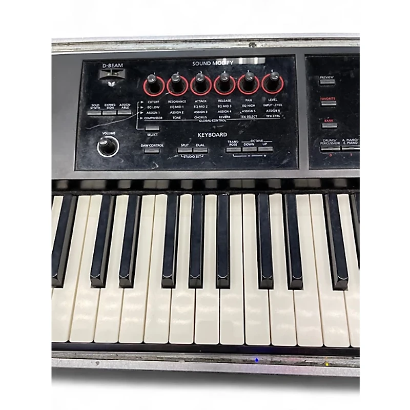 Used Roland FA-08 Keyboard Workstation
