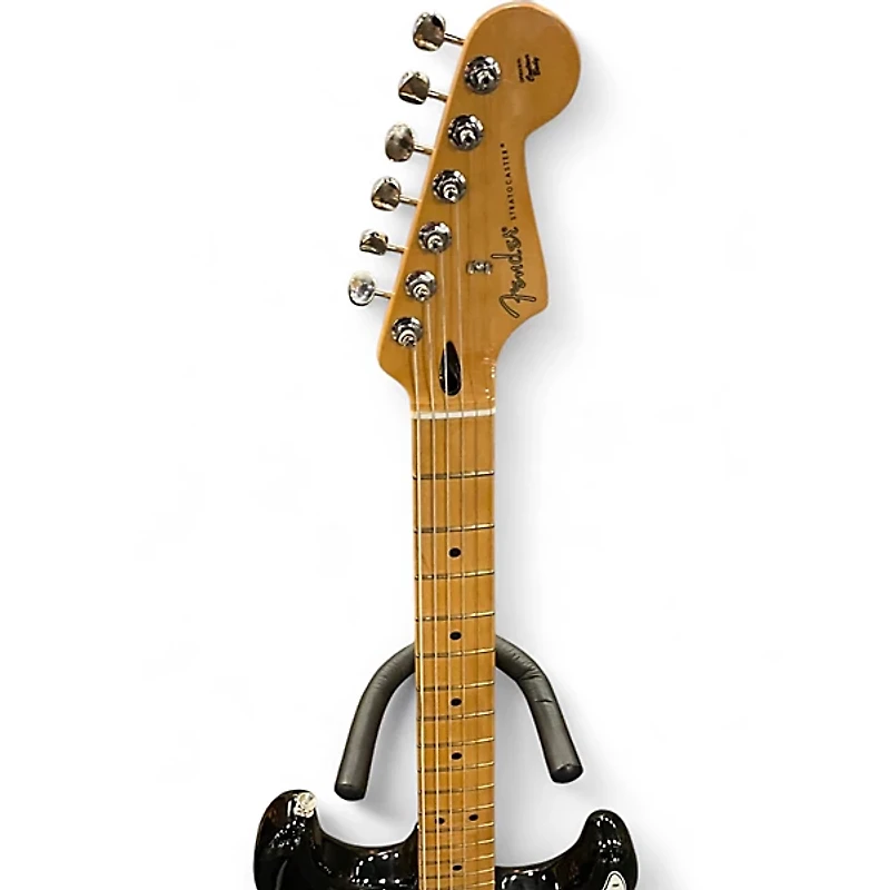 Used Fender PLAYER II STRATOCASTER Black Solid Body Electric Guitar