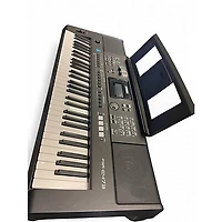 Used Yamaha PSRE473 Arranger Keyboard