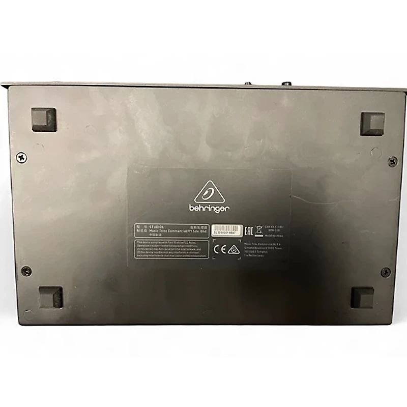 Used Behringer STUDIO L Audio Interface