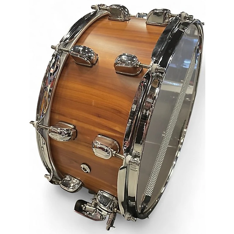 Used TAMA 14X6.5 Starclassic Snare Walnut Drum