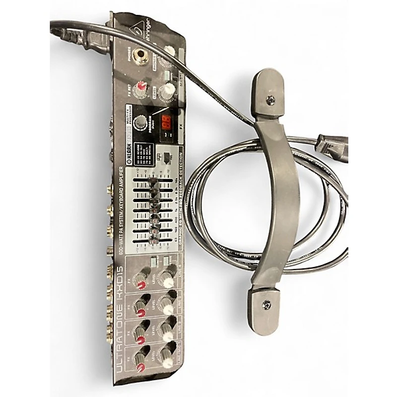 Used Behringer Ultratone KXD15 Keyboard Amp