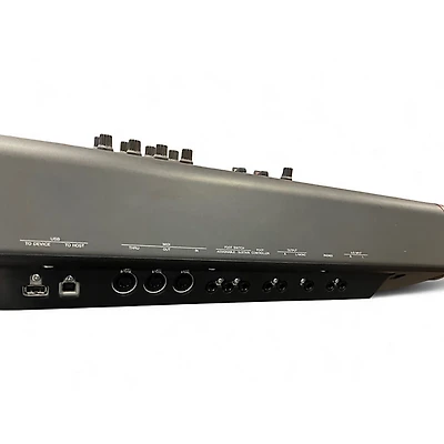 Used Yamaha MOXF8 88 Key Keyboard Workstation