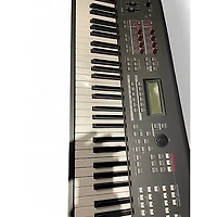 Used Yamaha MOXF8 88 Key Keyboard Workstation