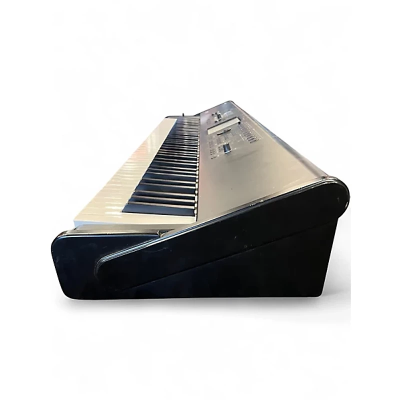 Used KORG M50 88 Key Keyboard Workstation