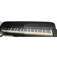 Used Yamaha DGX670 Digital Piano