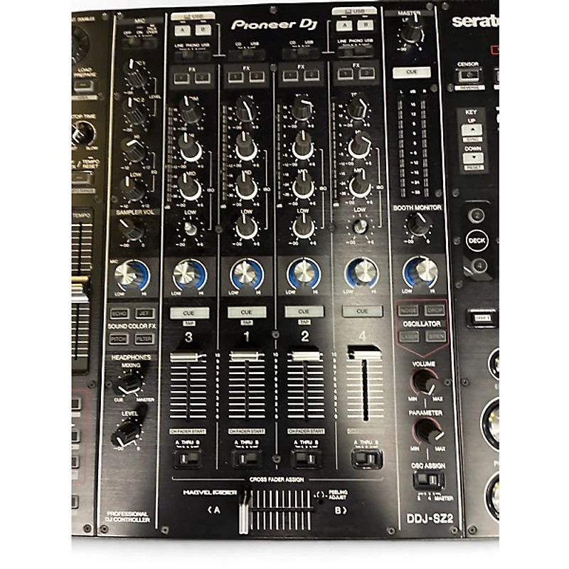 Used 2018 Pioneer DJ DDJSZ2 DJ Controller