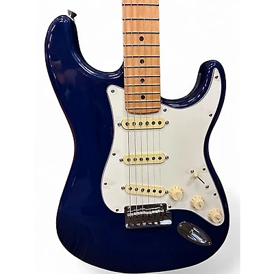 Used Fender Deluxe Stratocaster Sapphire Blue Trans Solid Body Electric Guitar