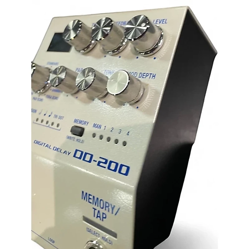 Used BOSS DD200 Digital Delay Effect Pedal
