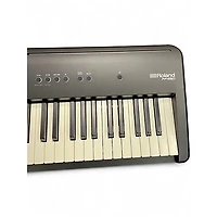 Used Roland FPE50 Keyboard Workstation