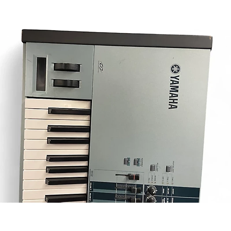 Used Yamaha Motif XS8 88 Key Keyboard Workstation