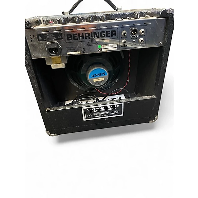 Used Behringer gm110 Guitar Combo Amp