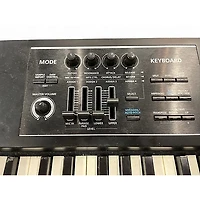 Used Roland JUNO DS88