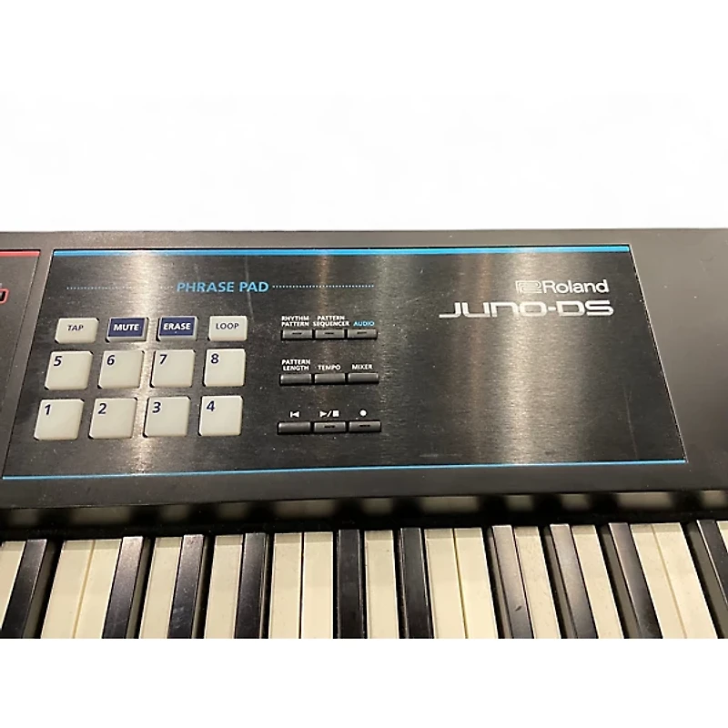 Used Roland JUNO DS88