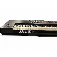 Used Roland JUNO DS88