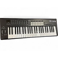 Used Novation launchkey 49 MKII MIDI Controller