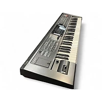 Used Roland GW8 61 Key Keyboard Workstation