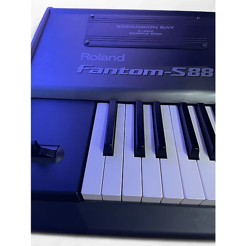 Used Roland Fantom S88 Keyboard Workstation