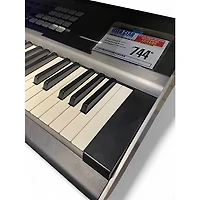 Used Roland Fantom S88 Keyboard Workstation