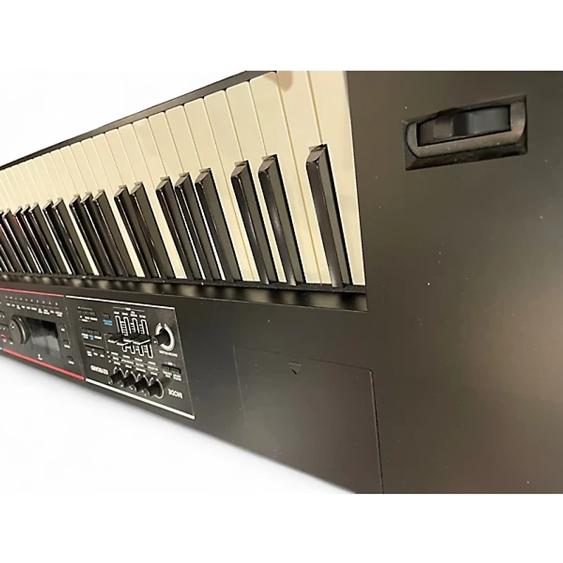 Used Roland Juno DS 88 Key Keyboard Workstation