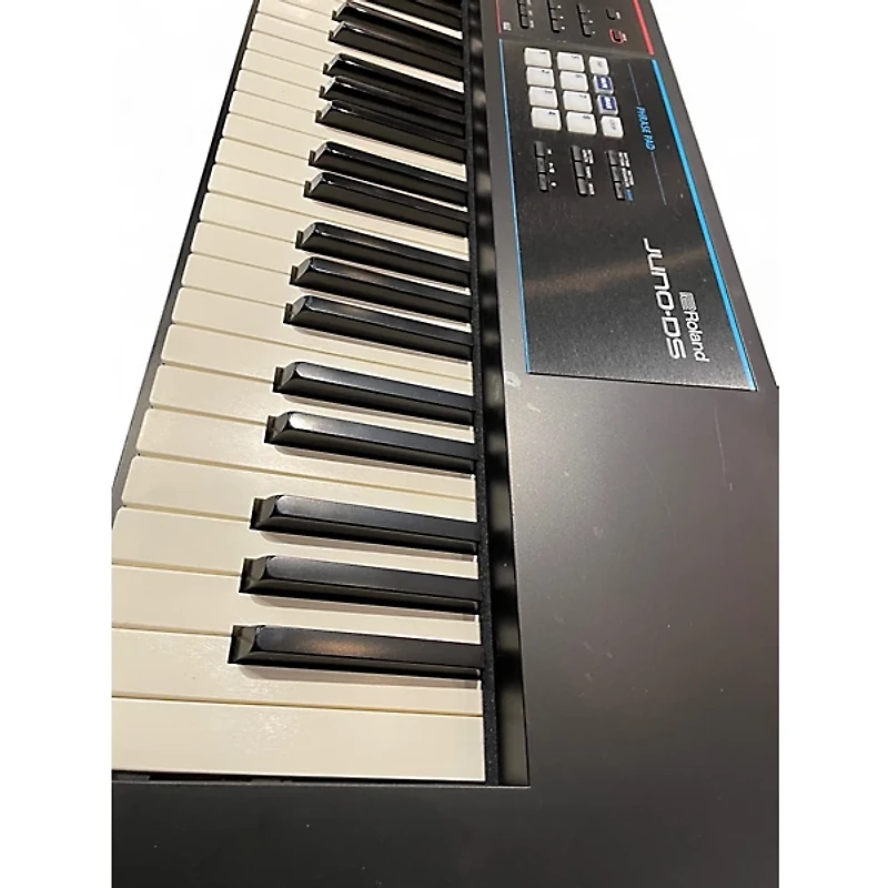 Used Roland Juno DS 88 Key Keyboard Workstation