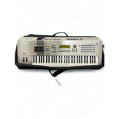 Used Yamaha MX61 61 Key Keyboard Workstation