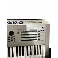 Used Yamaha MX61 61 Key Keyboard Workstation