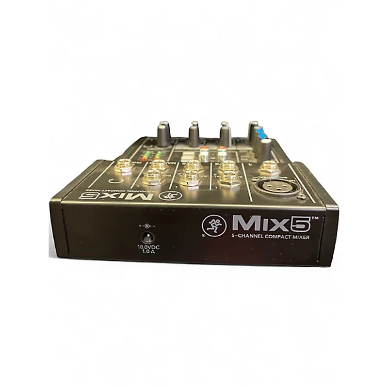 Used Mackie MIX5 Powered Mixer