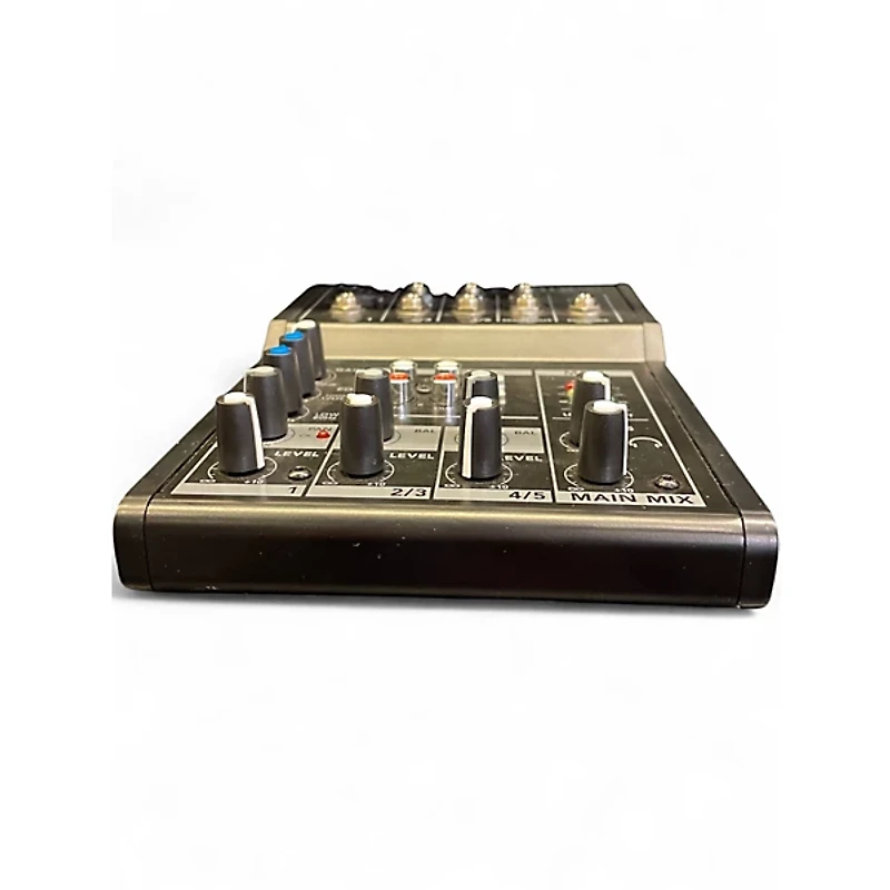 Used Mackie MIX5 Powered Mixer