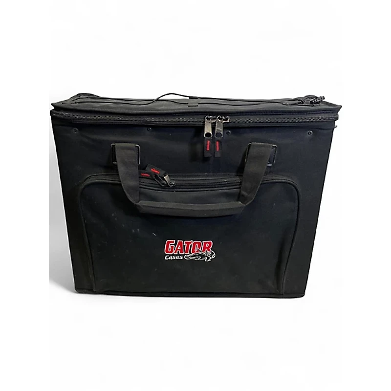 Used Fractal Audio AXE-FX II XL+ Effect Pedal Package