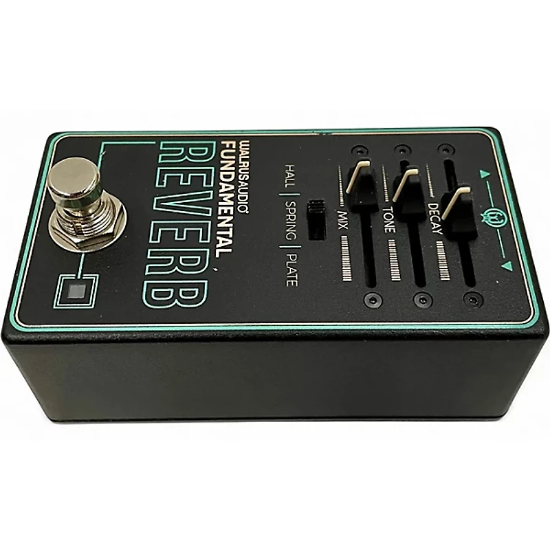 Used Walrus Audio fundamental reverb Effect Pedal