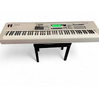 Used Yamaha MO8 88 Key Keyboard Workstation
