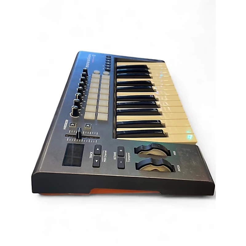 Used Novation Launchkey 25 Key MIDI Controller
