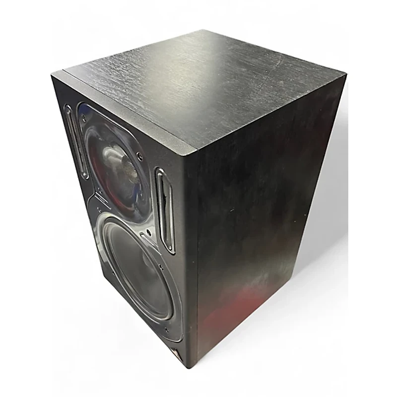 Used Behringer Truth B2031P Unpowered Monitor