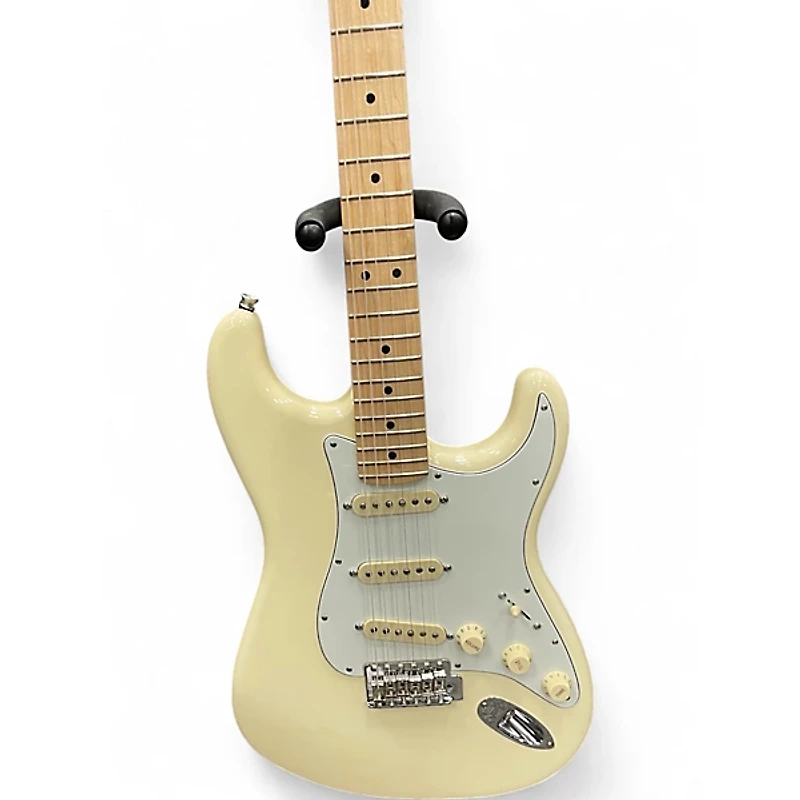 Used Fender American Special Stratocaster Olympic White Solid Body Electric Guitar