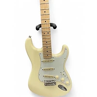 Used Fender American Special Stratocaster Olympic White Solid Body Electric Guitar