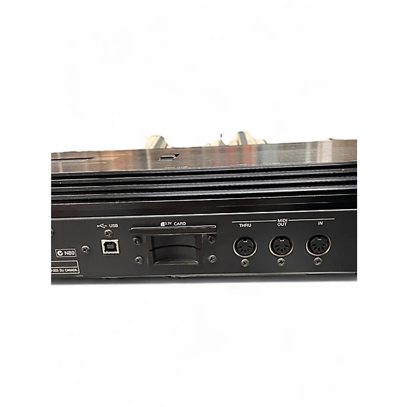 Used Yamaha S08 88 Key Synthesizer