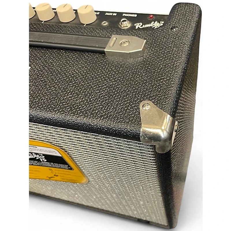 Used Fender Rumble 15 15W 1X8 Bass Combo Amp