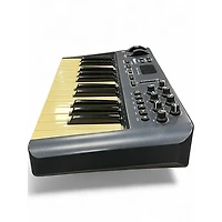 Used M-Audio Oxygen 25 Key MIDI Controller