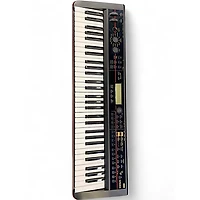 Used KORG Kross 61 Key Keyboard Workstation