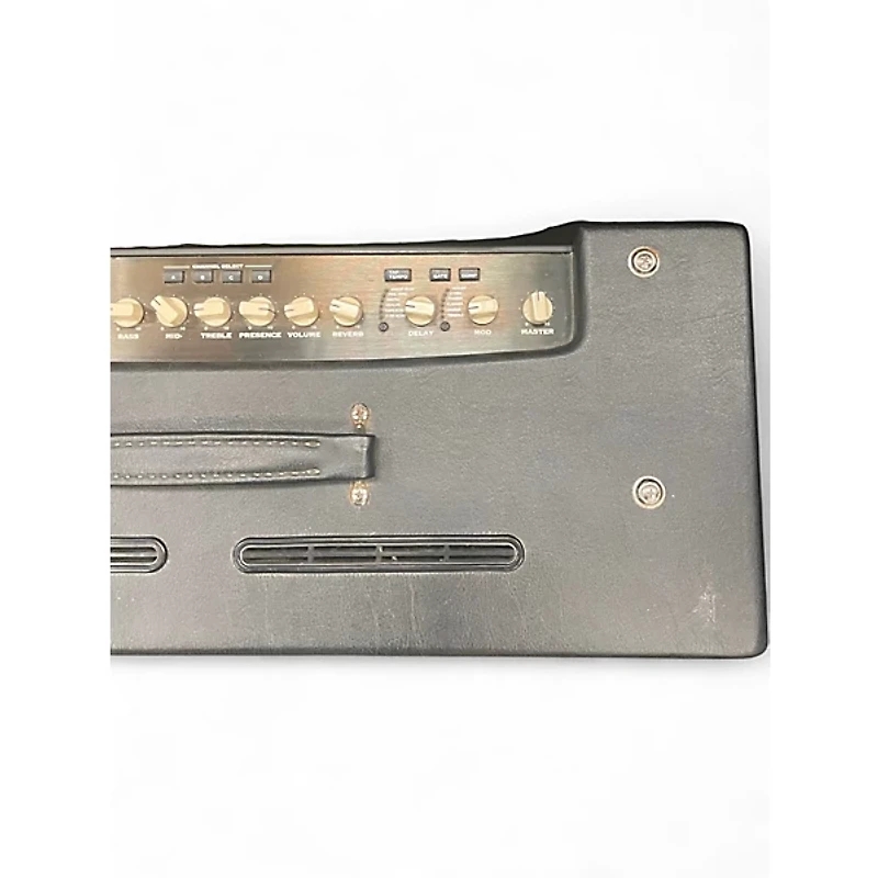 Used 2000s Line 6 Flextone III Guitar Combo Amp