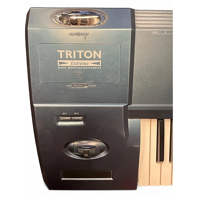 Used KORG Triton Extreme 76 Key Keyboard Workstation