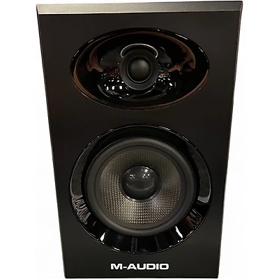 Used M-Audio BX5 Powered Monitor