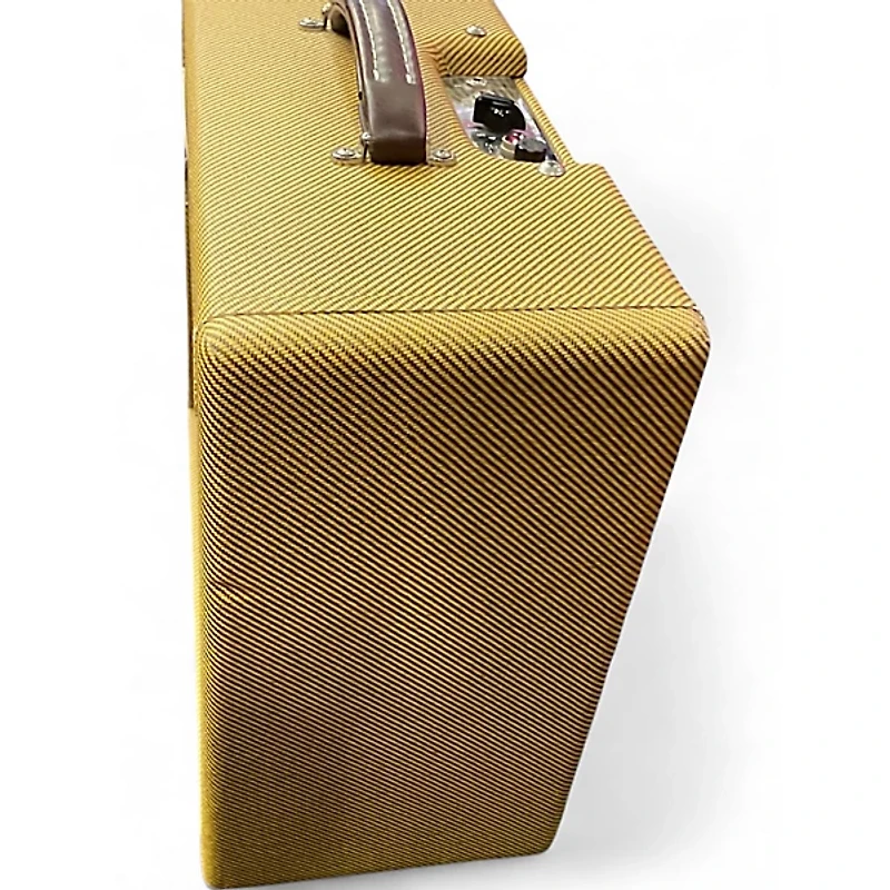 Used Victoria 5112 Tube Guitar Combo Amp