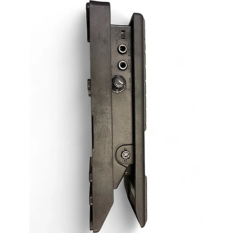 Used Behringer FCV100 Volume Modulation Sustain Pedal