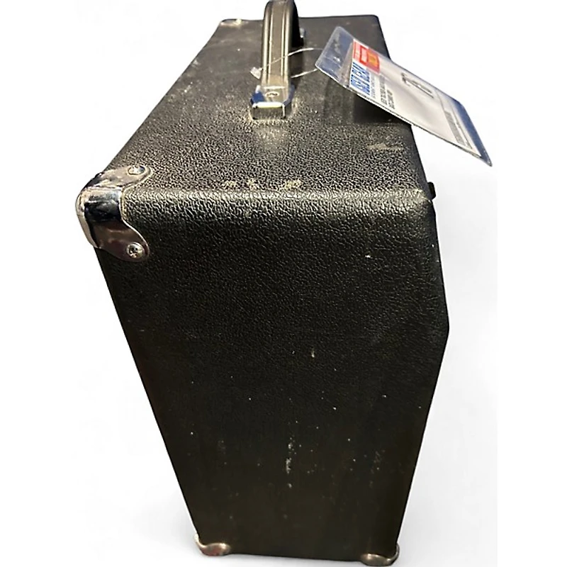 Used Traynor BASS MATE 25 Bass Combo Amp