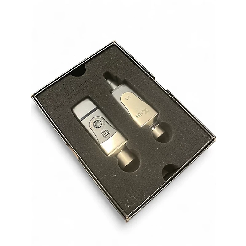 Used Xvive U3 Handheld Wireless System