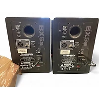 Used M-Audio BX5A Pair Powered Monitor