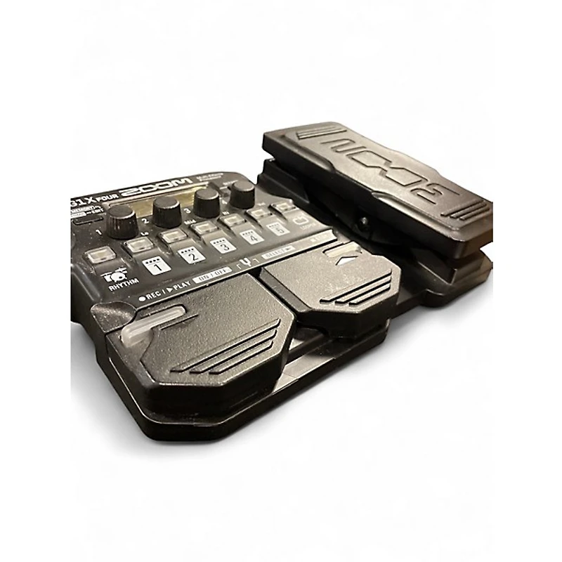 Used Zoom G1X Four Effect Processor