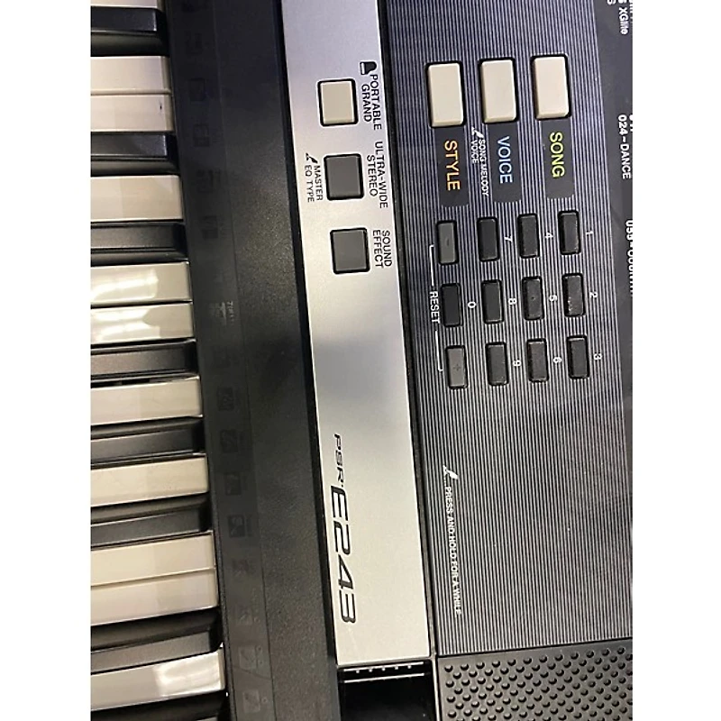 Used Yamaha PSRE243 61 Key Portable Keyboard
